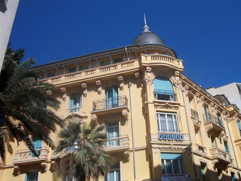 Gounod Fully Renovated Hotel