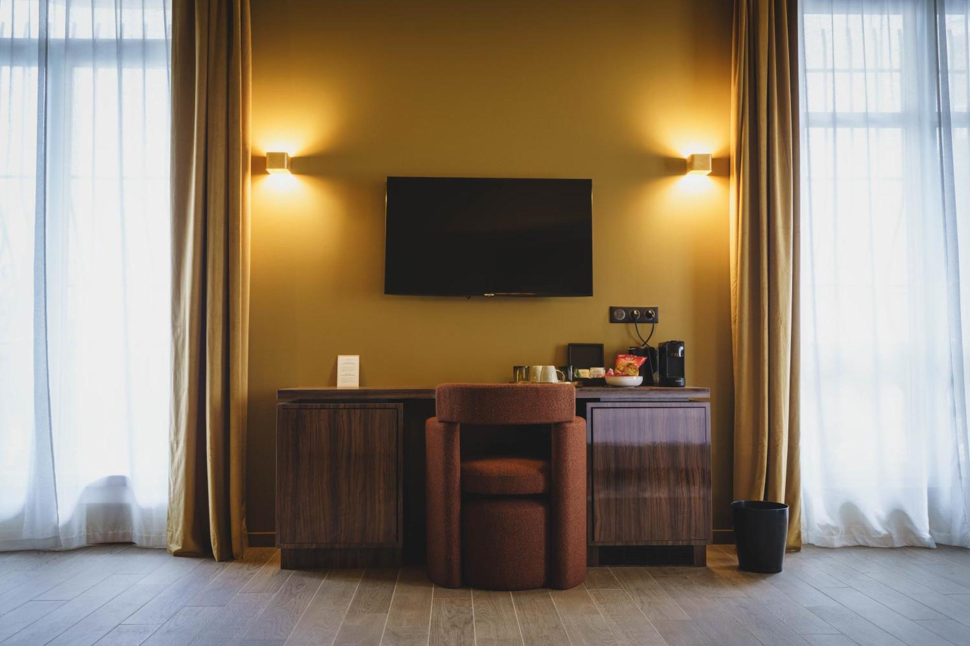 Hotel Gounod Fully Renovated