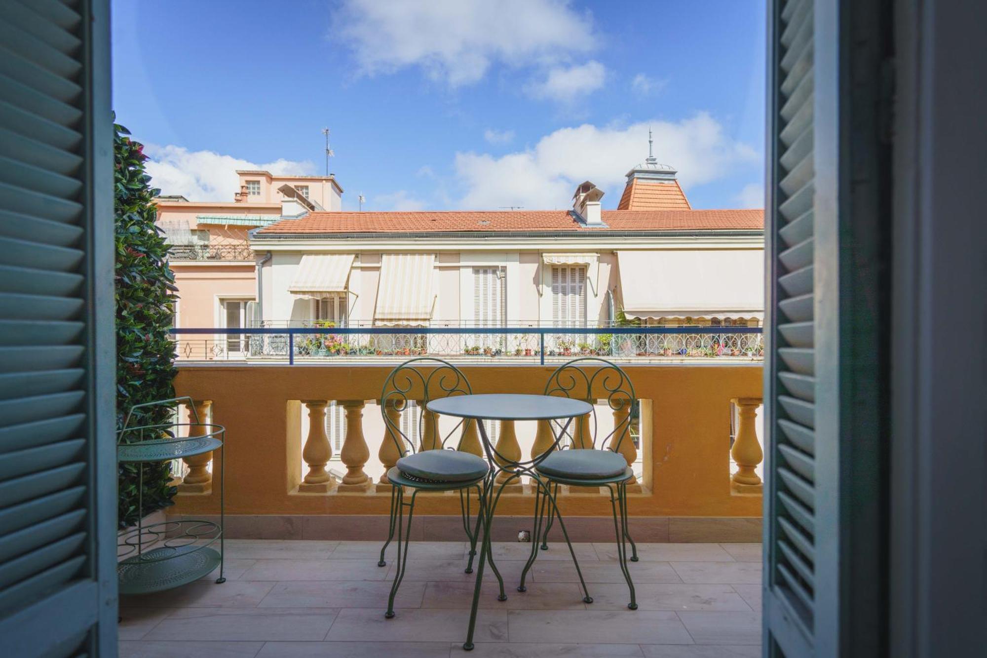Hotel Gounod Fully Renovated 4*