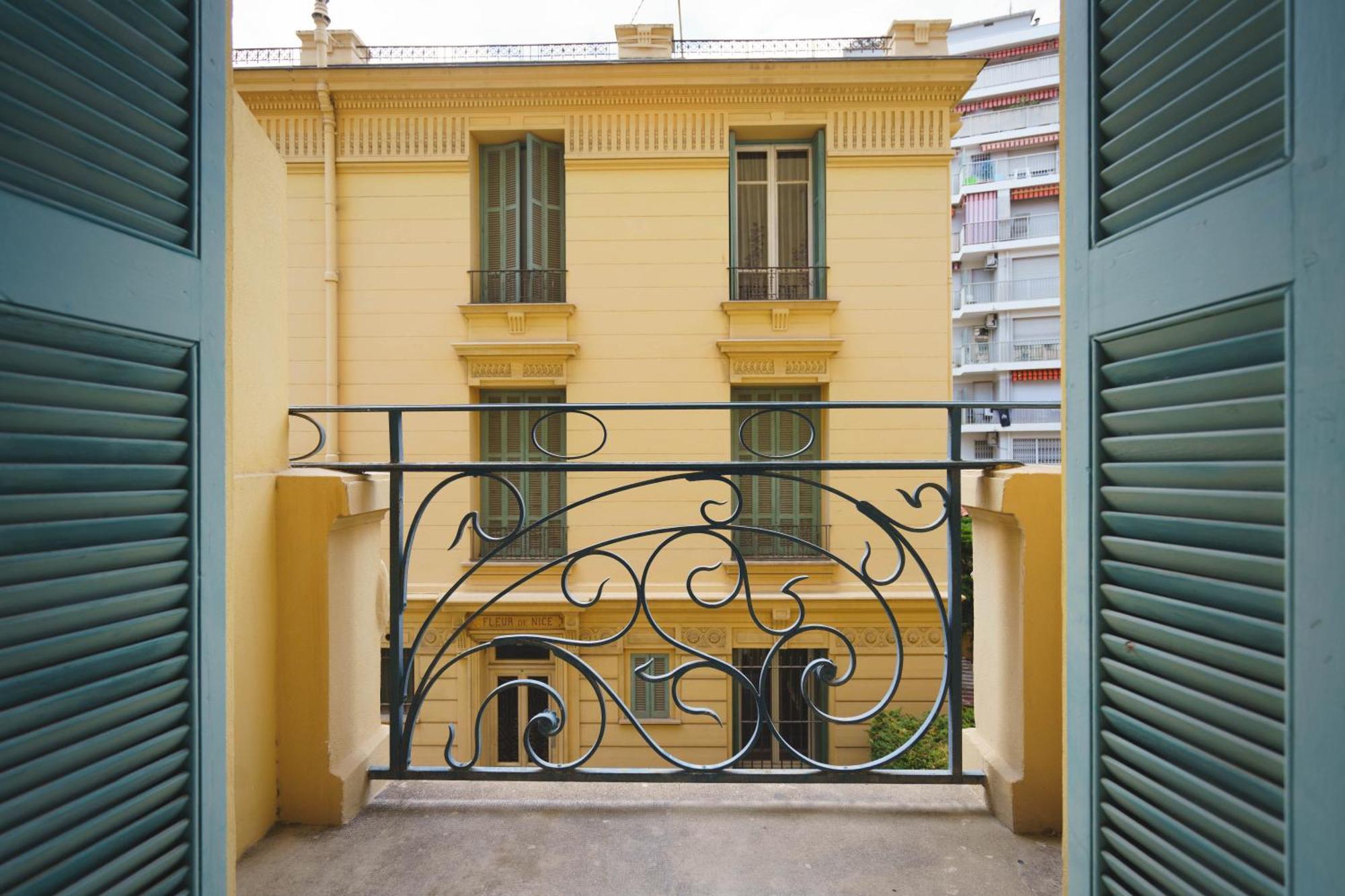 Gounod Fully Renovated 4* Nice